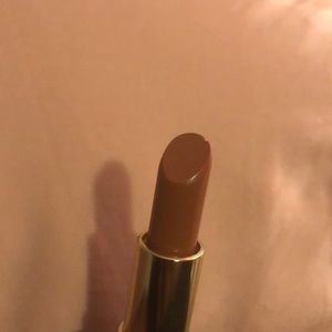 Estée Lauder Lipstick in Nude Cult